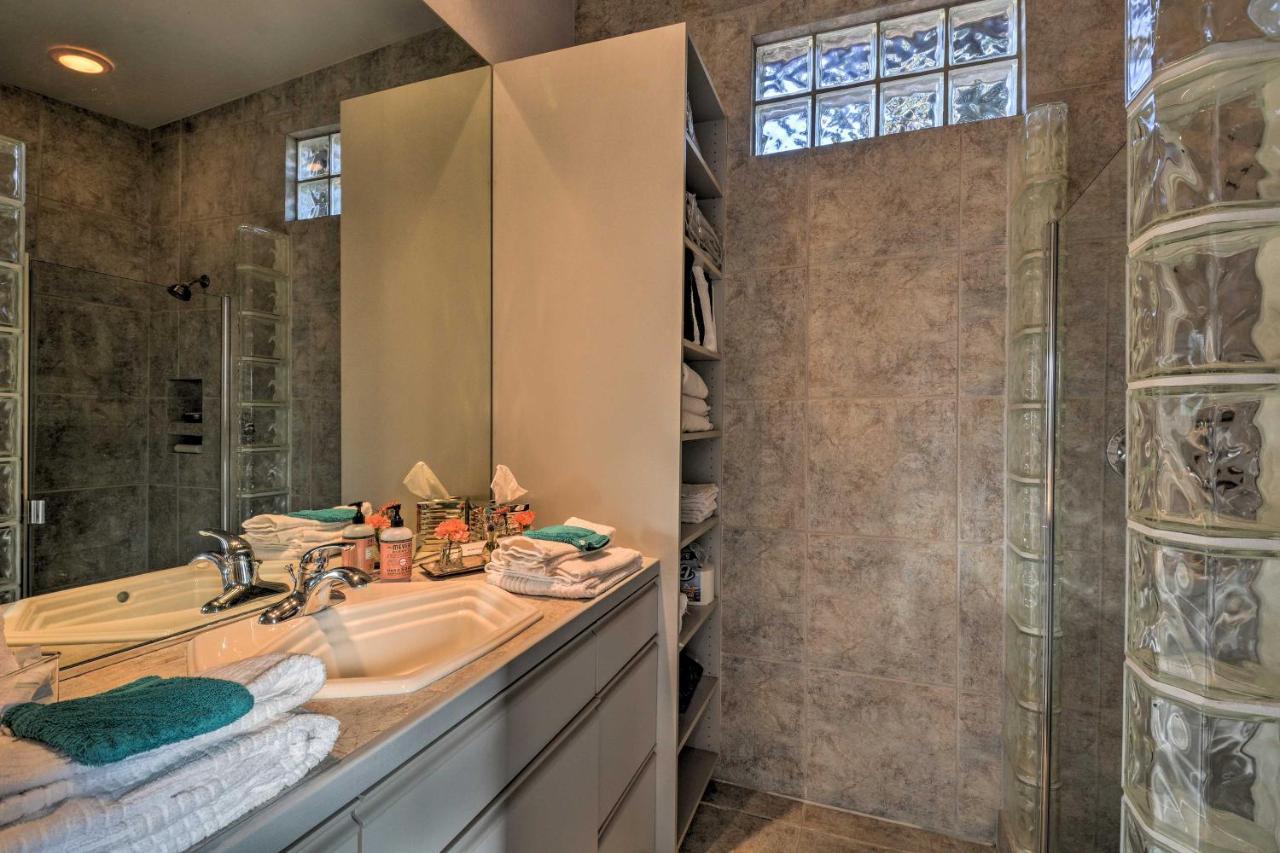 Casita On 2 Acres With Red Rock Views *